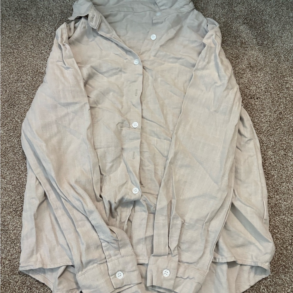 Amazon Essentials Women's Button Down Shirt - Light Beige